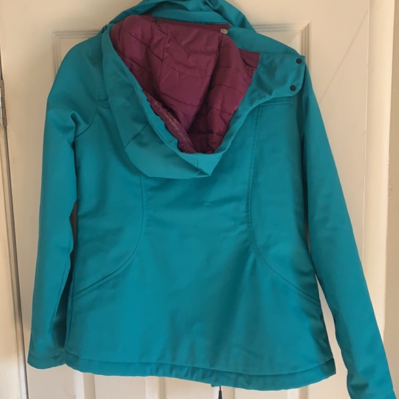 The north face women’s coat! - Picture 3 of 3